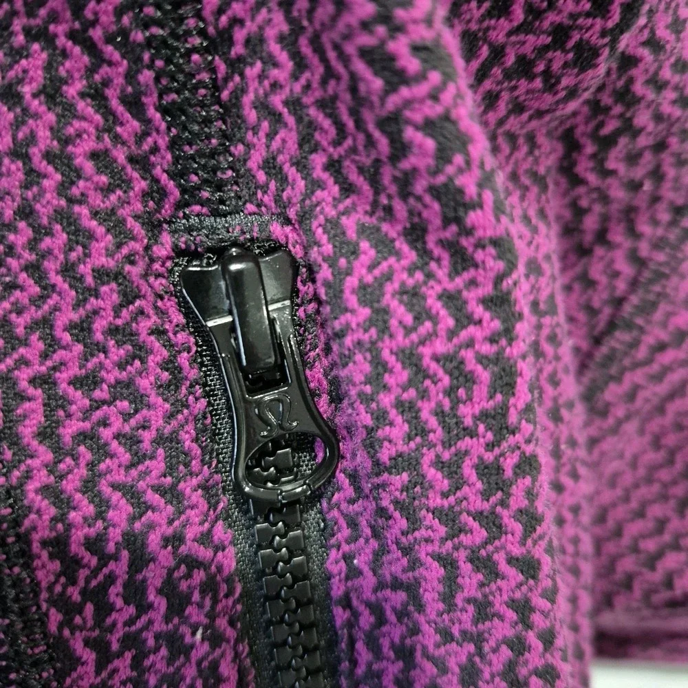 Lululemon Define Jacket Womens 10 Deep Fuschia Teeny Tooth Fitted Fall Hiking